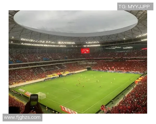 西安室内足球场全新体验打造热情运动氛围助力球迷畅享足球乐趣